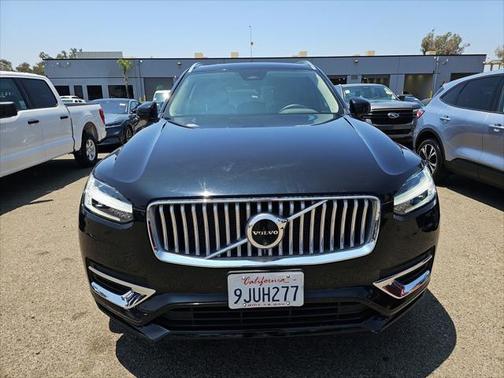 2024 Volvo XC90 B5 Plus Bright Theme