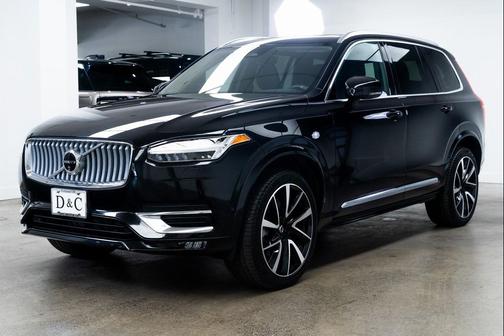 2024 Volvo XC90 B5 Plus Bright Theme