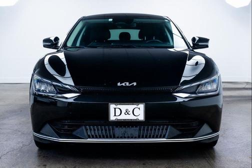 Aurora Black Pearl 2024 Kia EV6 Light Long Range