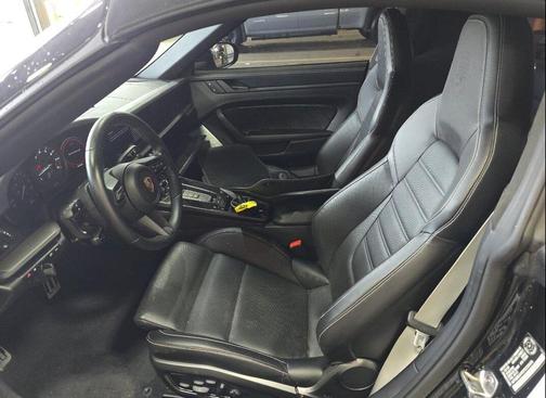 2023 Porsche 911 Targa 4 GTS
