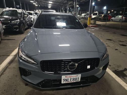 2024 Volvo V60 Recharge Plug-In Hybrid Polestar