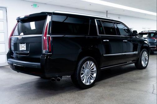 2019 Cadillac Escalade ESV Platinum