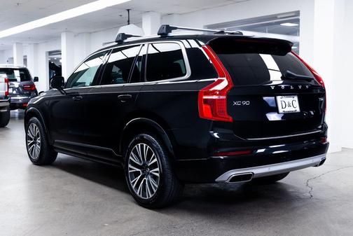 2025 Volvo XC90 B6 Ultra