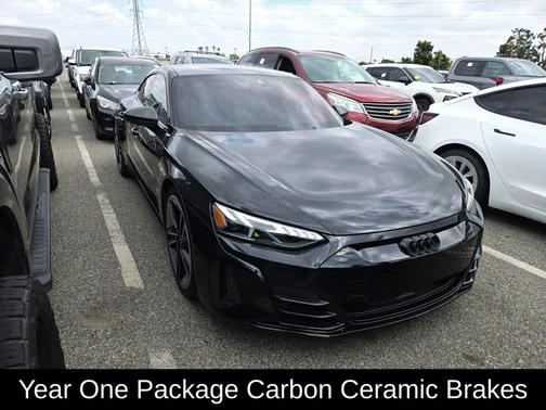 Mythos Black Metallic 2022 Audi RS e-tron GT quattro