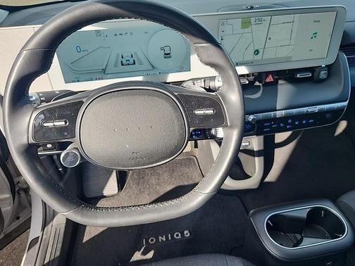 2023 Hyundai IONIQ 5 SE