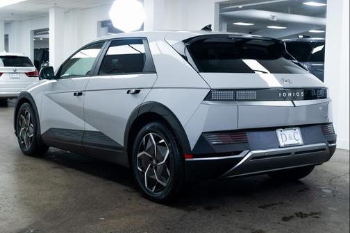 2023 Hyundai IONIQ 5 SE