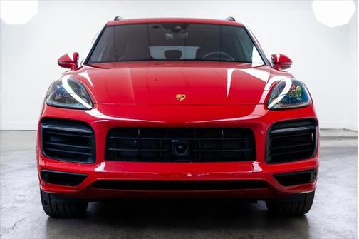 2021 Porsche Cayenne GTS