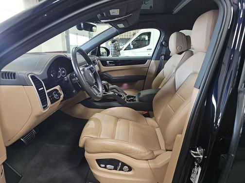 2021 Porsche Cayenne S