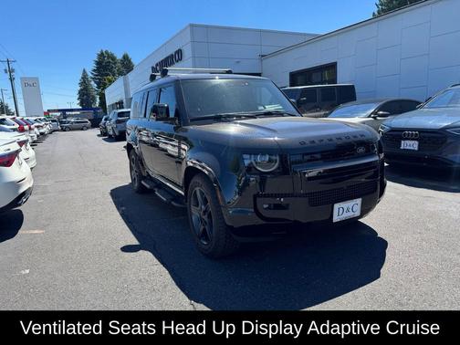 Santorini Black Metallic 2026 Land Rover Defender P400 X-Dynamic SE