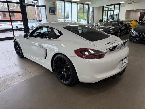 2016 Porsche Cayman GTS