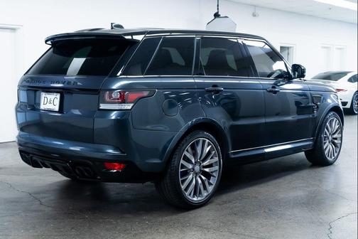 2017 Land Rover Range Rover Sport 5.0L Supercharged SVR