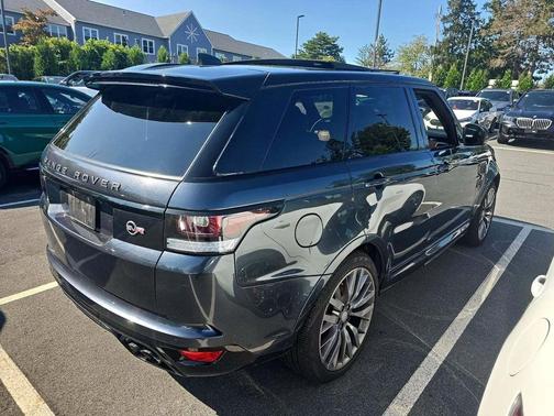 2017 Land Rover Range Rover Sport 5.0L Supercharged SVR