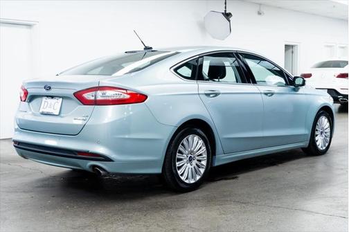 2013 Ford Fusion Hybrid SE Hybrid