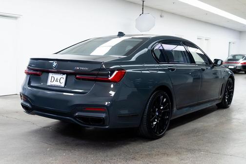 2022 BMW M760 xDrive