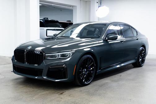 2022 BMW M760 xDrive