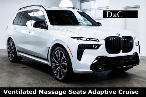 2023 BMW X7 M60i