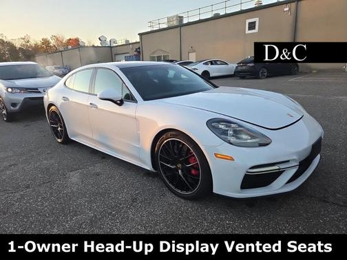 2019 Porsche Panamera Turbo