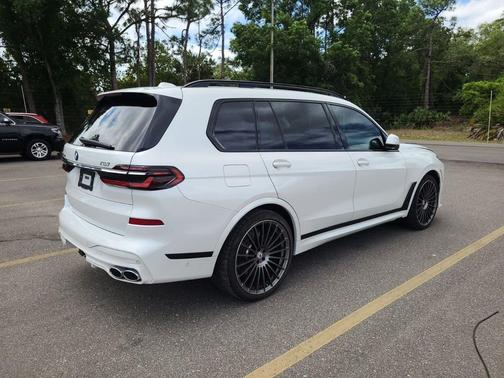 Mineral White Metallic 2024 BMW ALPINA XB7 ALPINA XB7