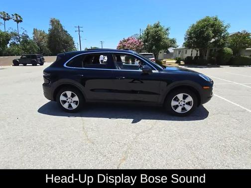 Black 2019 Porsche Cayenne Cayenne