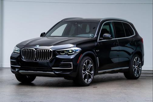 Jet Black 2023 BMW X5 PHEV xDrive45e