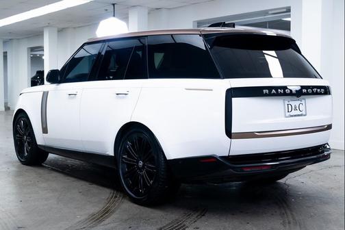 2023 Land Rover Range Rover SV