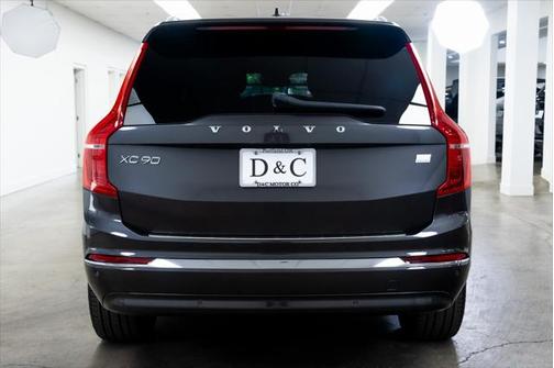 2023 Volvo XC90 Recharge Plug-In Hybrid T8 Ultimate Bright Theme 7-Seater
