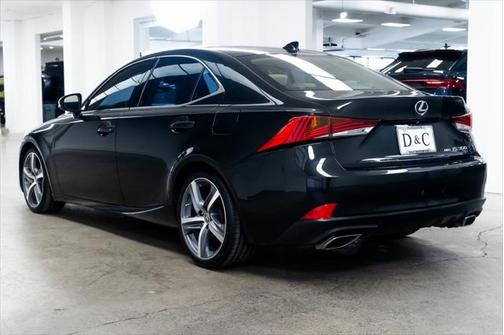 2018 Lexus IS 300 Base
