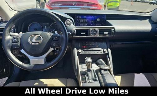 2018 Lexus IS 300 Base