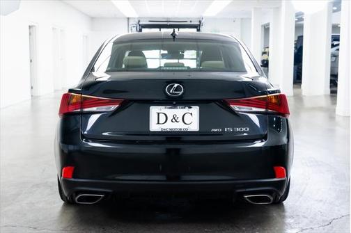 2018 Lexus IS 300 Base