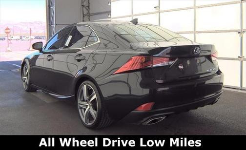2018 Lexus IS 300 Base
