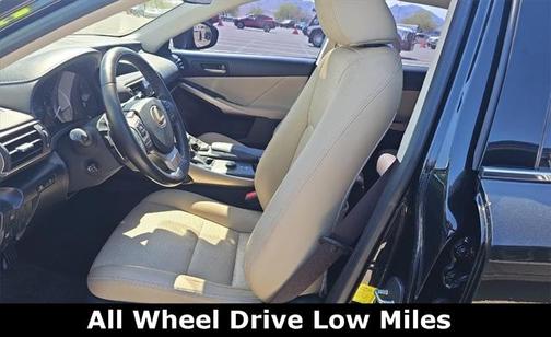 2018 Lexus IS 300 Base