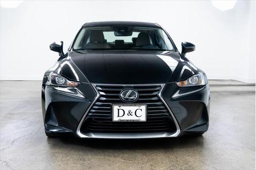 2018 Lexus IS 300 Base