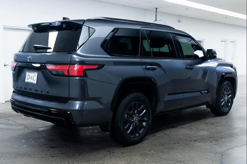 2023 Toyota Sequoia Platinum