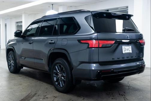 2023 Toyota Sequoia Platinum