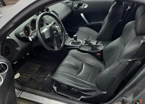 2005 Nissan 350Z Anniversary Edition