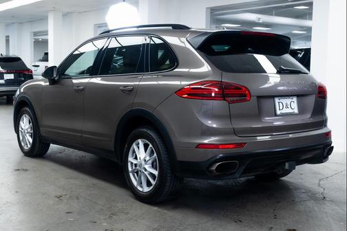 2016 Porsche Cayenne AWD 4dr
