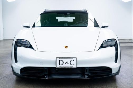 2022 Porsche Taycan Turbo S