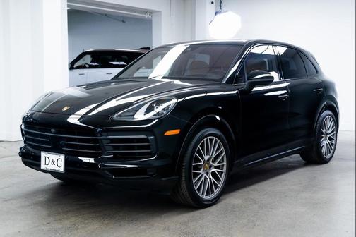 2023 Porsche Cayenne Platinum Edition