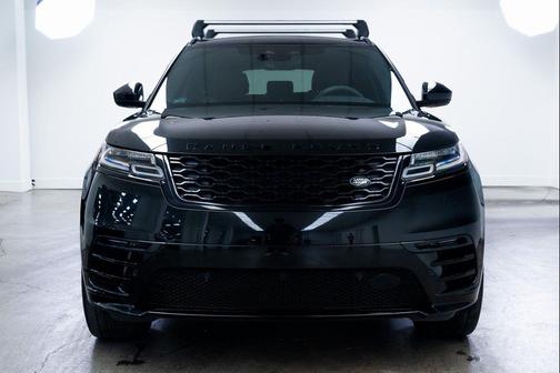 Santorini Black Metallic 2023 Land Rover Range Rover Velar P400 HST