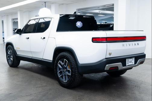 2023 Rivian R1T Adventure Quad Motor Large Pack