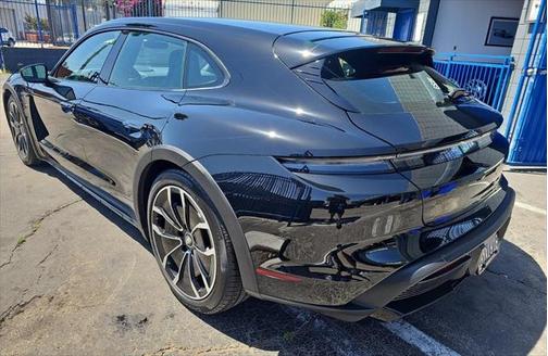 2021 Porsche Taycan Cross Turismo 4