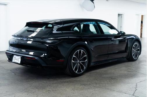 2021 Porsche Taycan Cross Turismo 4