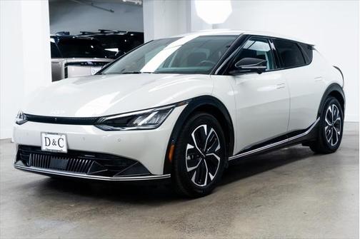2022 Kia EV6 Wind