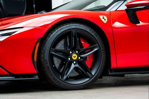 Rosso Corsa 2022 Ferrari SF90 Stradale
