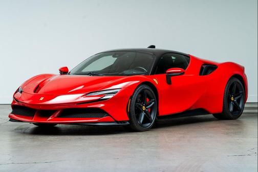 Rosso Corsa 2022 Ferrari SF90 Stradale