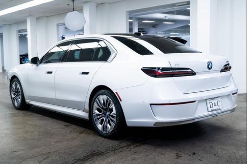 2024 BMW i7 xDrive60