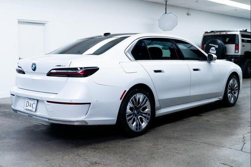 2024 BMW i7 xDrive60