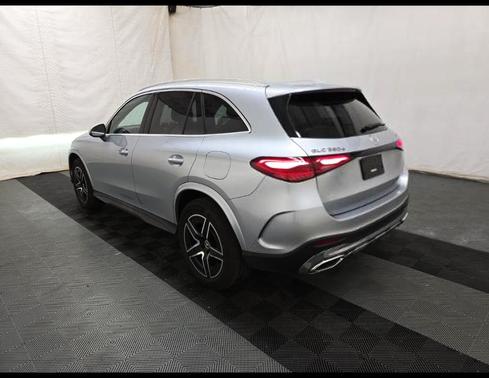 Cirrus Silver Metallic 2025 Mercedes-Benz GLC 350e Base