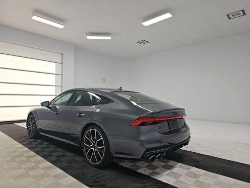 2023 Audi S7 Premium Plus TFSI quattro Tiptronic