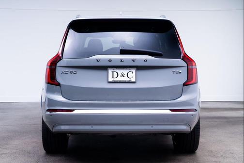 Vapour Grey Metallic 2025 Volvo XC90 Plug-In Hybrid T8 Plus 7-Seater